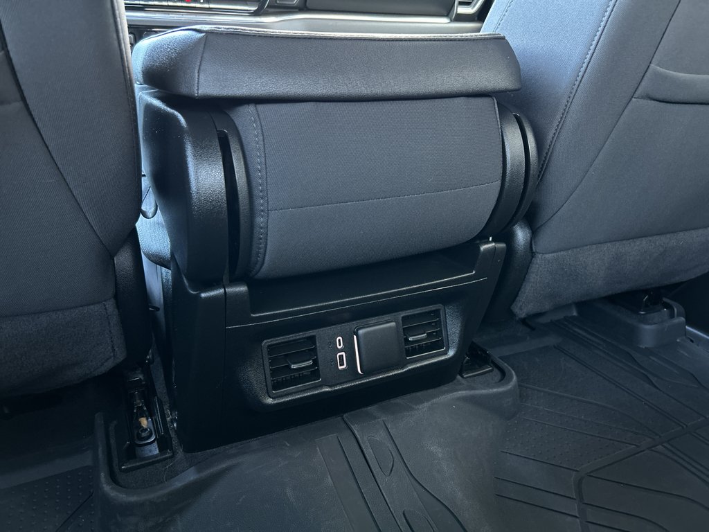 2024 Chevrolet Silverado 3500HD LT - Photo 15