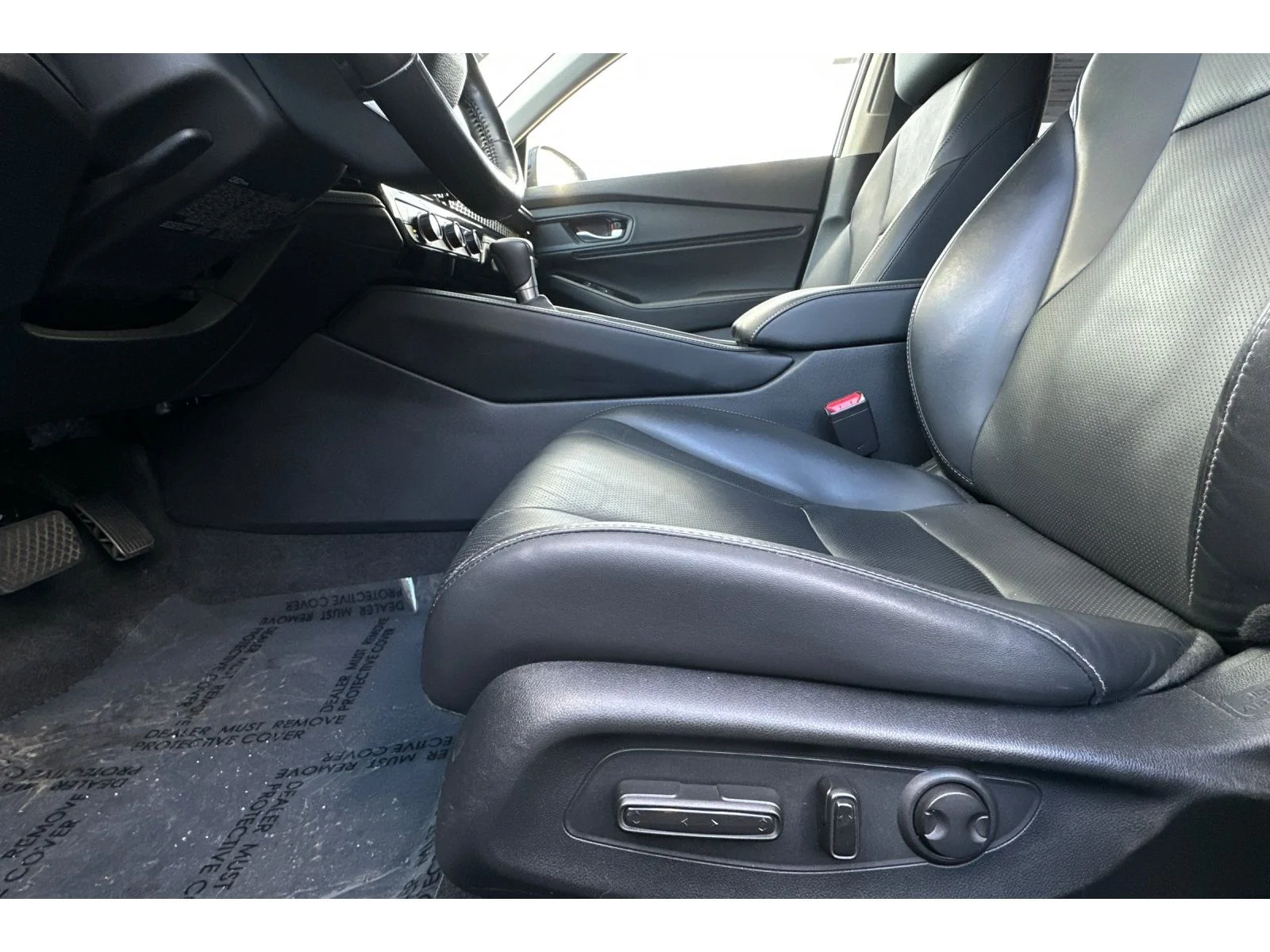 Used 2025 Crystal Black Pearl Honda Touring image 11