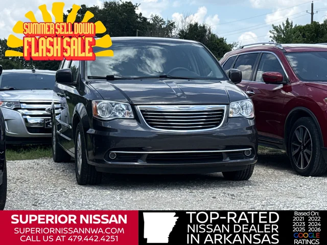 2016 Chrysler Town & Country Touring