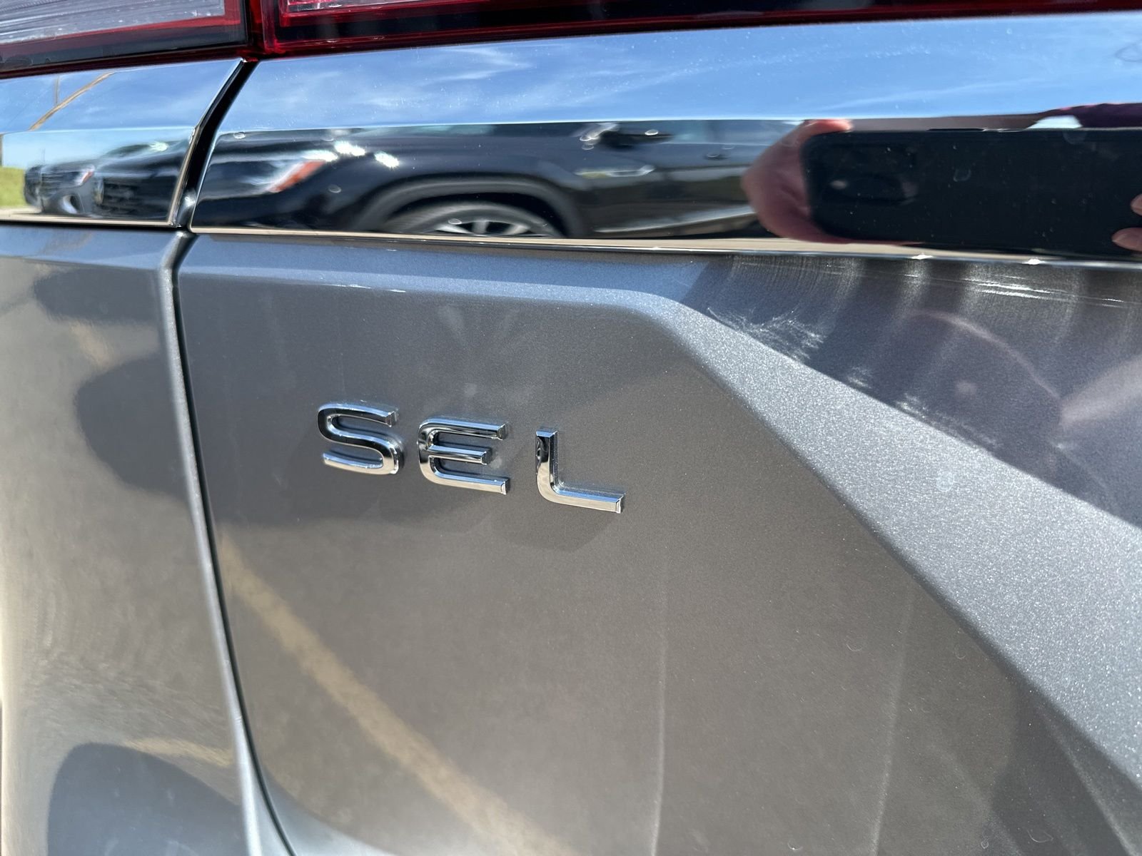 New 2026 Silver Volkswagen 2.0T SEL image 7