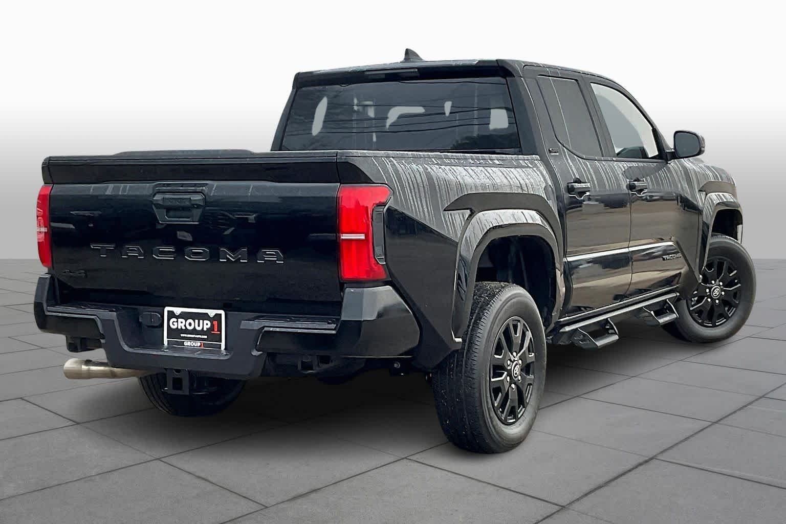Used 2025 Black Toyota SR5 image 13