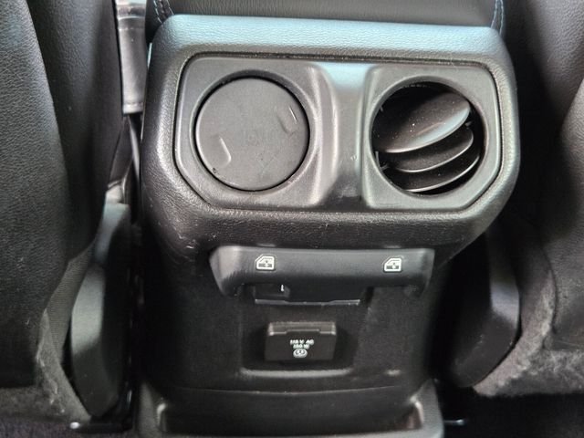 Used 2021 Silver Jeep Unlimited Rubicon 4xe image 15