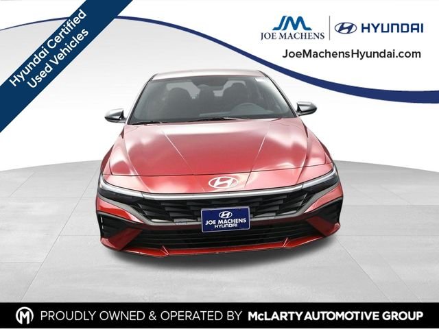 Certified Used 2025 Red Hyundai SEL Sport image 4
