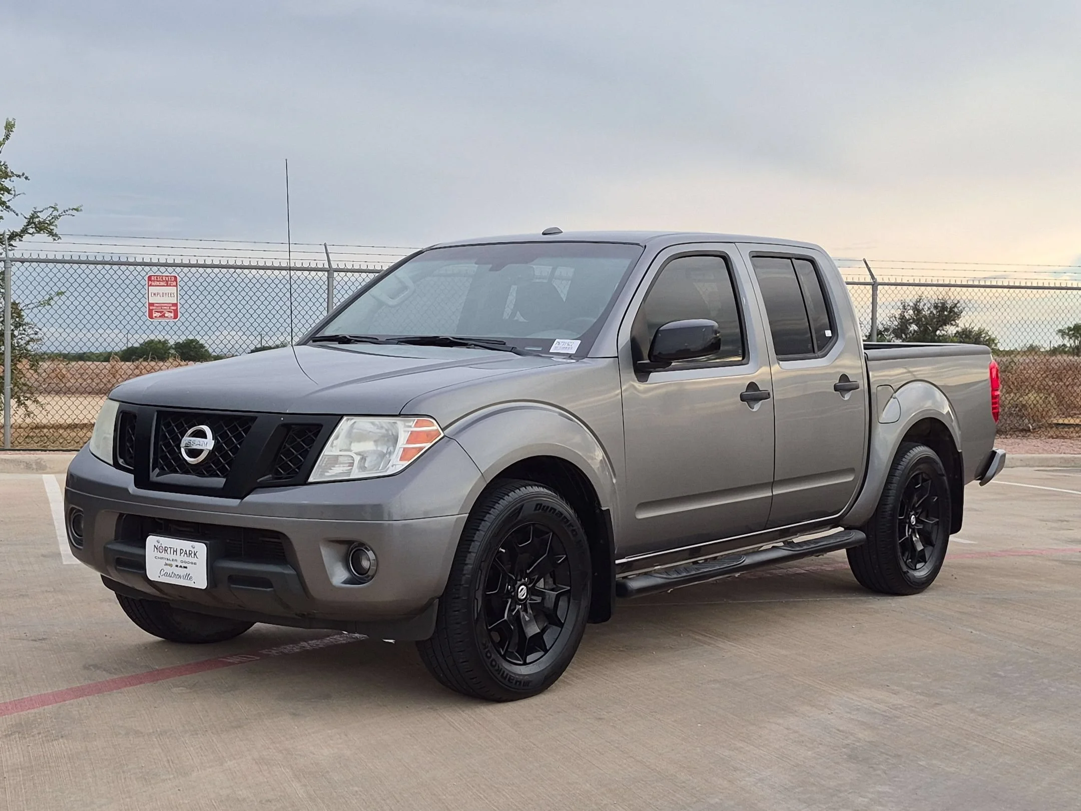 Used 2018 Gray Nissan SV image 7