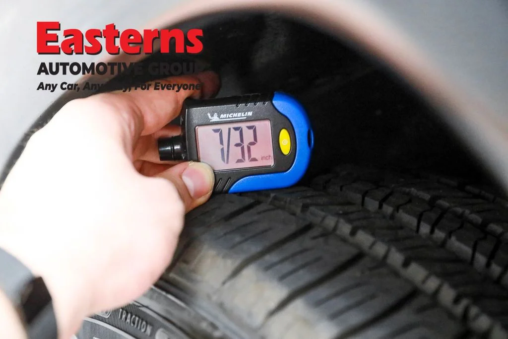 Used 2022 Black Jeep Latitude image 25