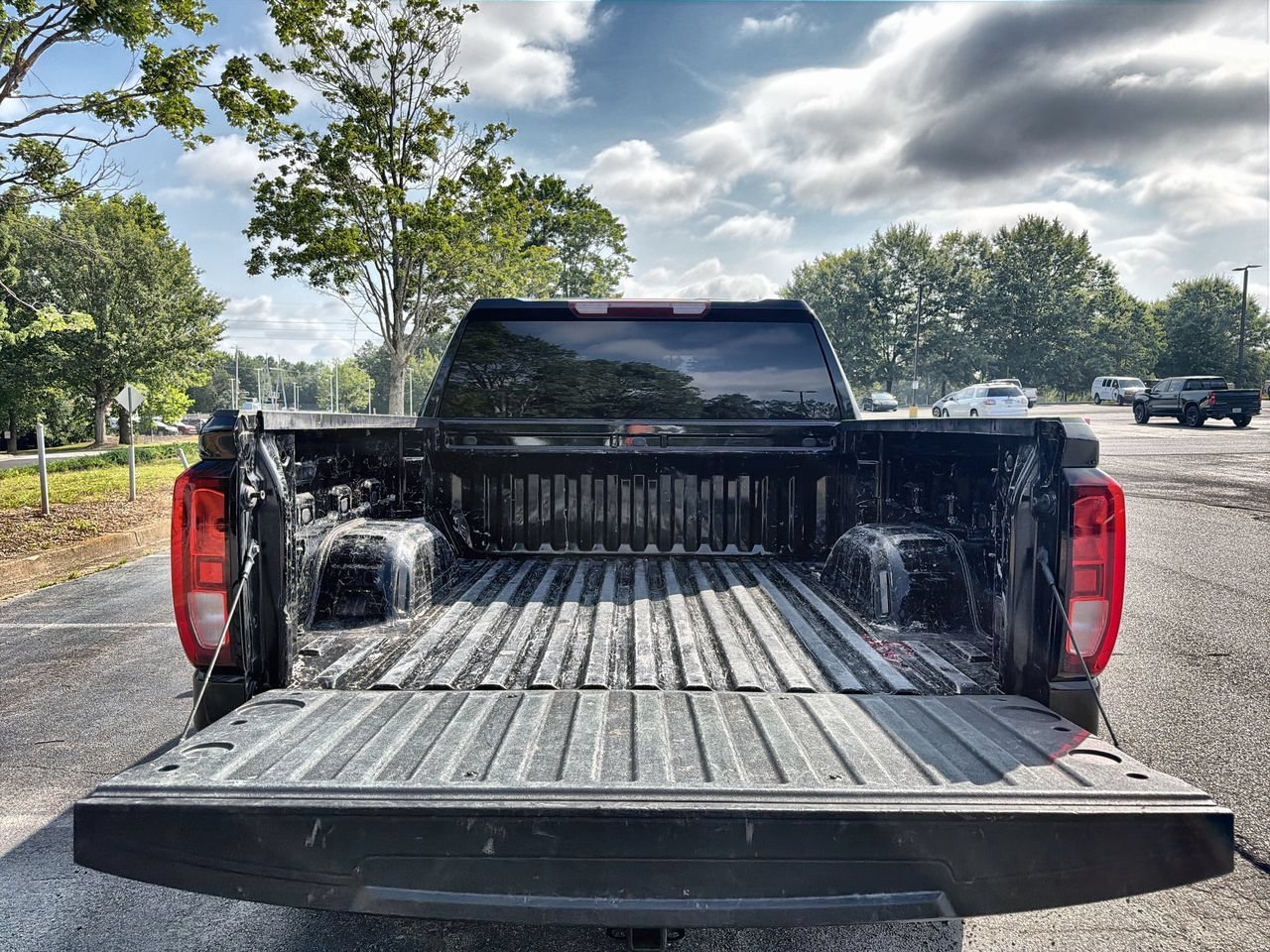 Used 2024 Onyx Black GMC Pro image 21