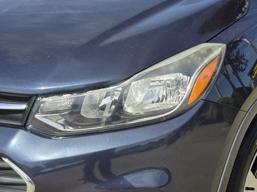2018 Chevrolet Trax LS - Photo 6