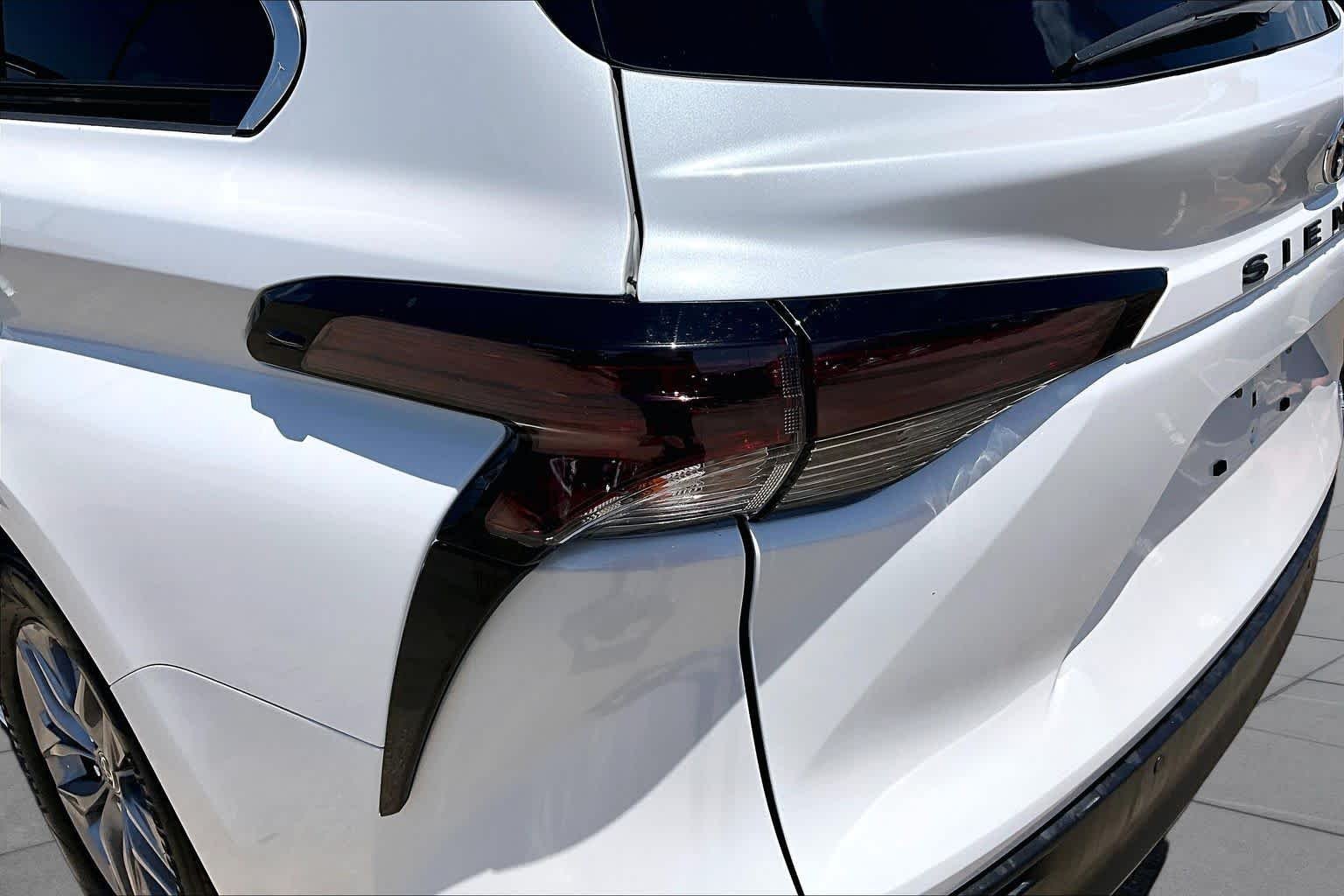 Used 2024 Wind Chill Pearl Toyota XLE image 29