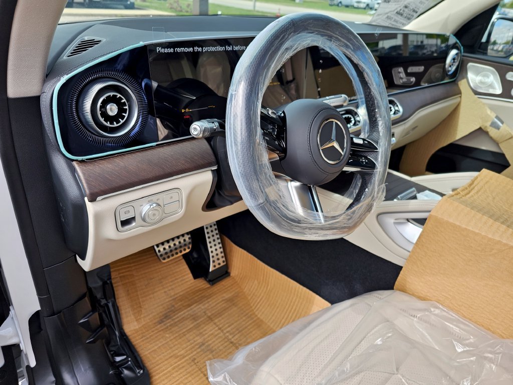 New 2027 Polar White Mercedes-Benz GLE 450 image 8