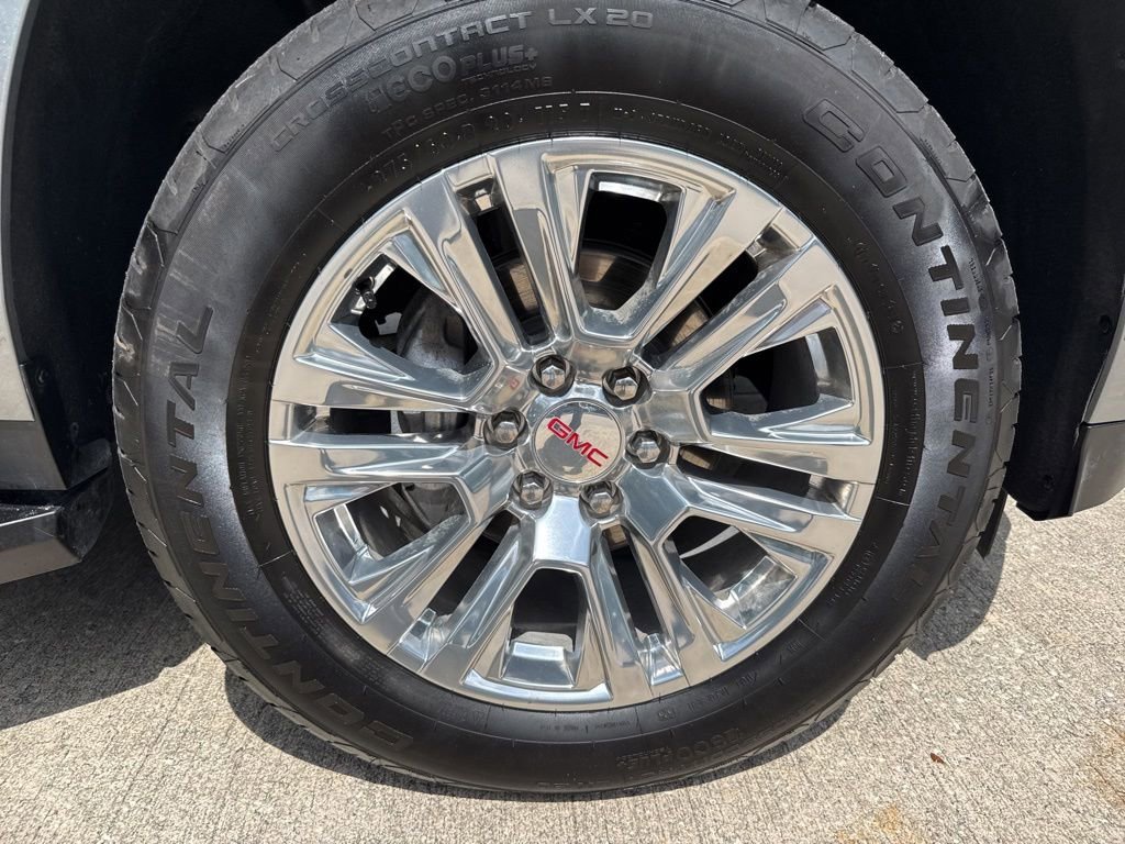 Used 2025 Sterling Metallic GMC Denali image 49
