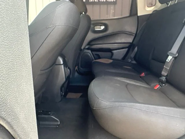 Used 2021 Silver Jeep Sport image 16