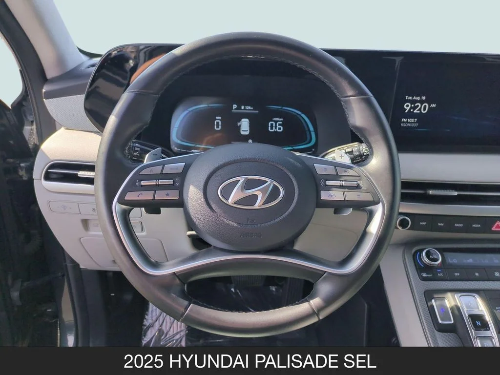 Used 2025 Gray Hyundai SEL image 12