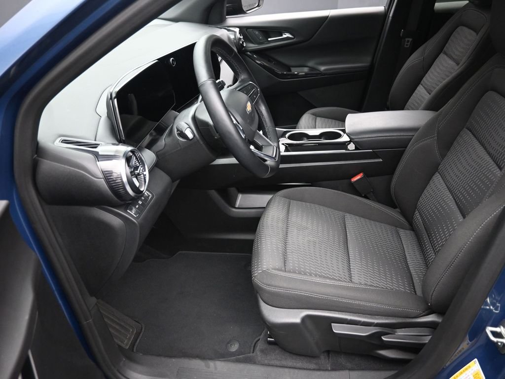 Used 2025 Blue Chevrolet LT image 16