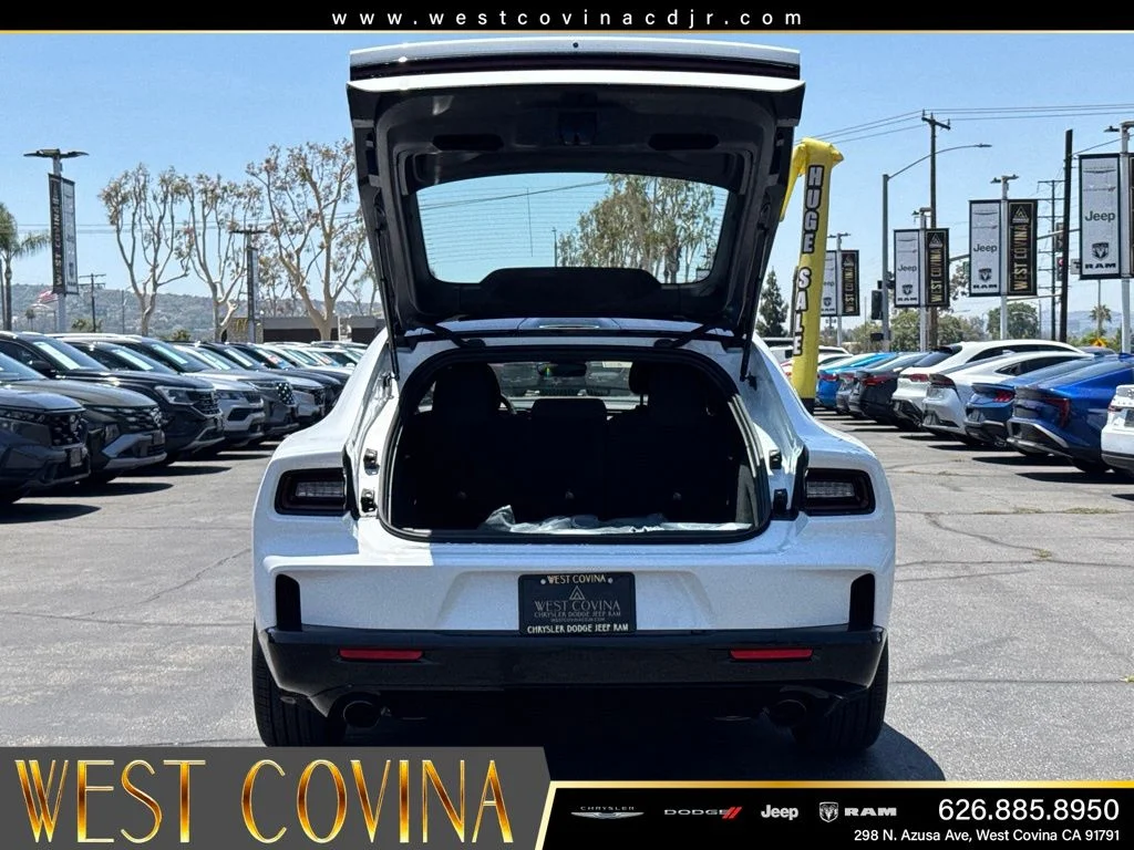 New 2026 White Knuckle Dodge R/T image 16