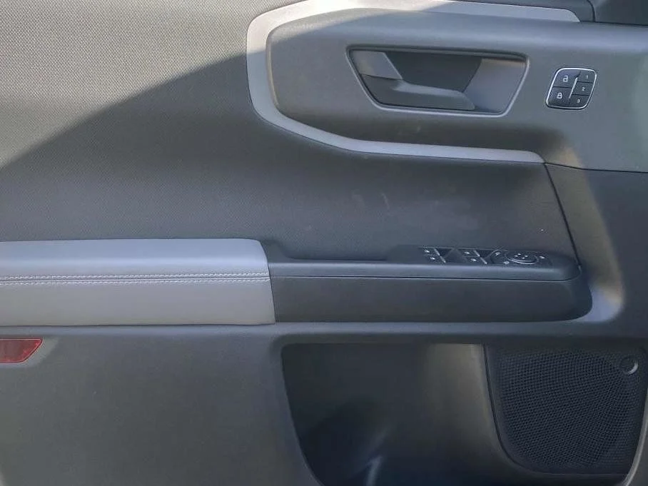 New 2025 Carbonized Gray Metallic Ford Badlands® image 15