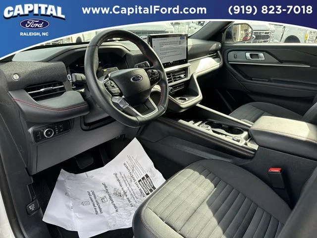 Used 2025 White Ford ST-Line image 18