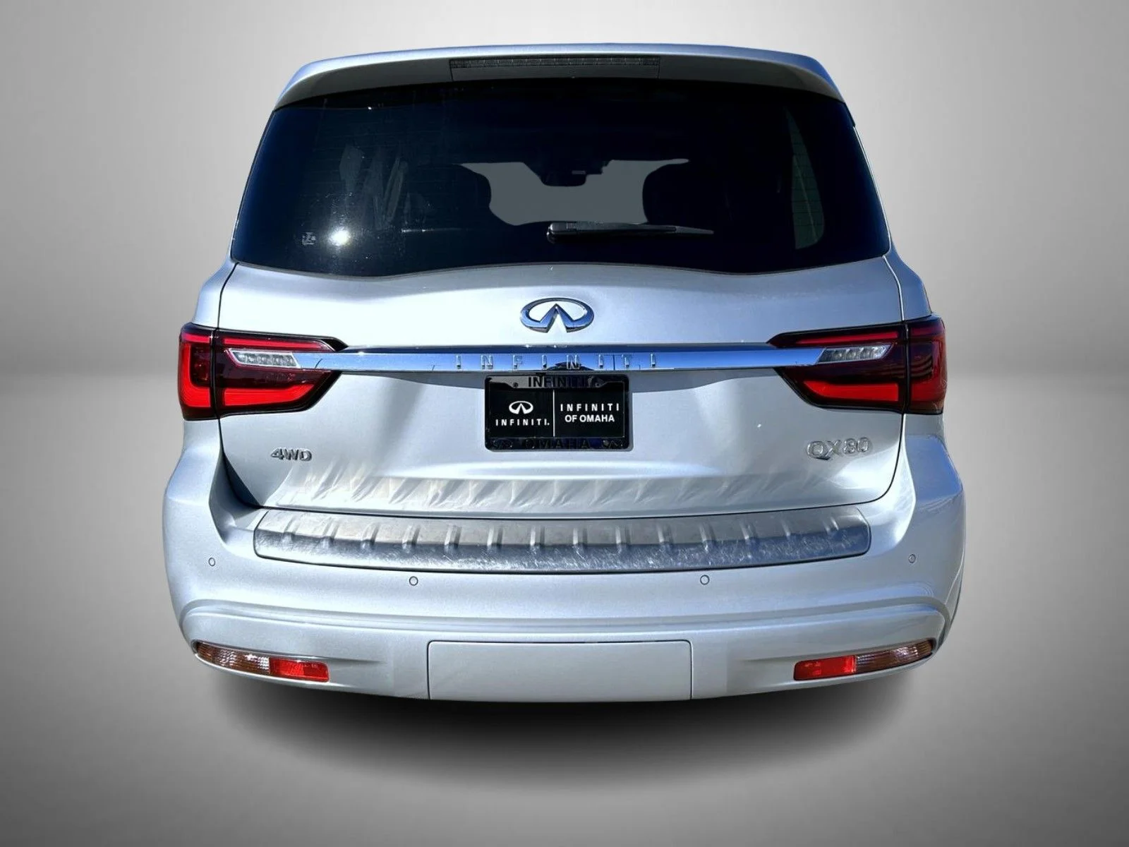 Used 2021 Silver INFINITI LUXE image 6