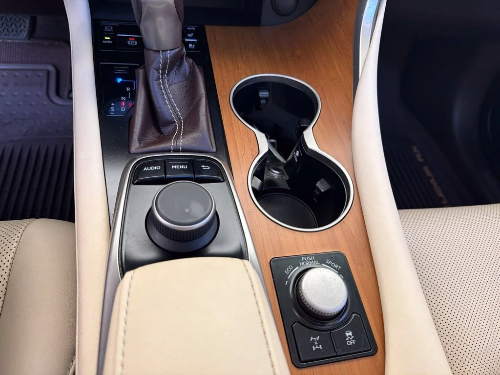 Used 2018 Red Lexus 350 image 48