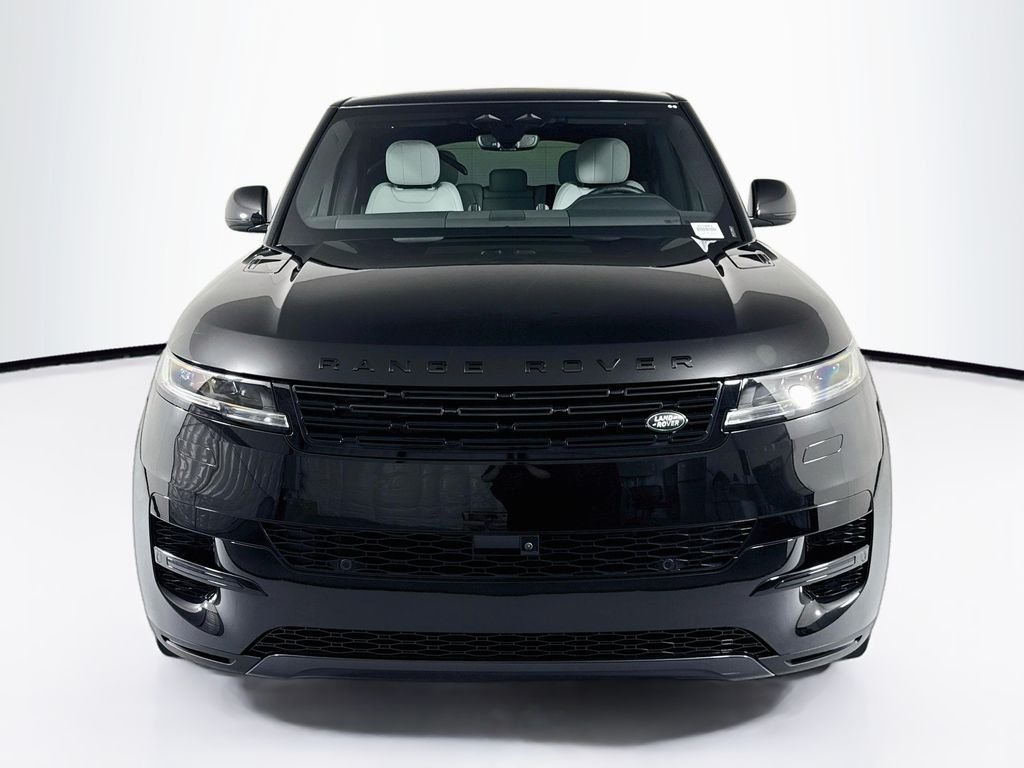 New 2026 Santorini Black Land Rover SE image 2