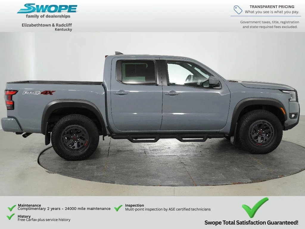 Used 2025 Boulder Gray Pearl Nissan PRO-4X image 3