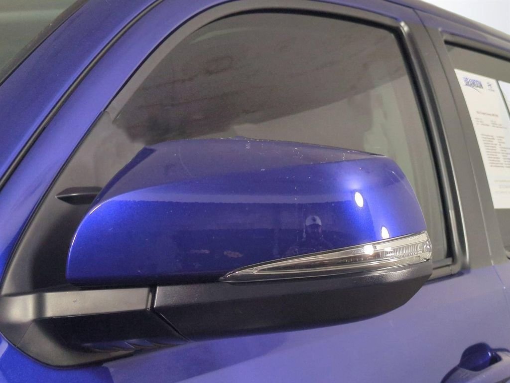 Used 2023 Blue Toyota SR5 image 12