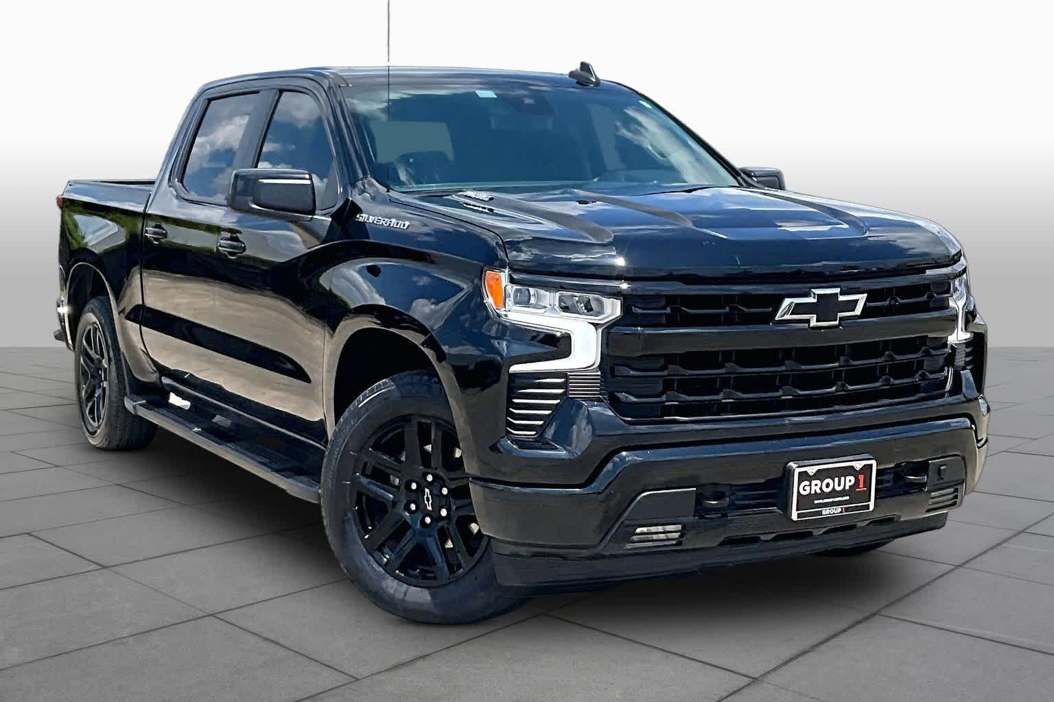 Used 2023 Black Chevrolet RST image 3