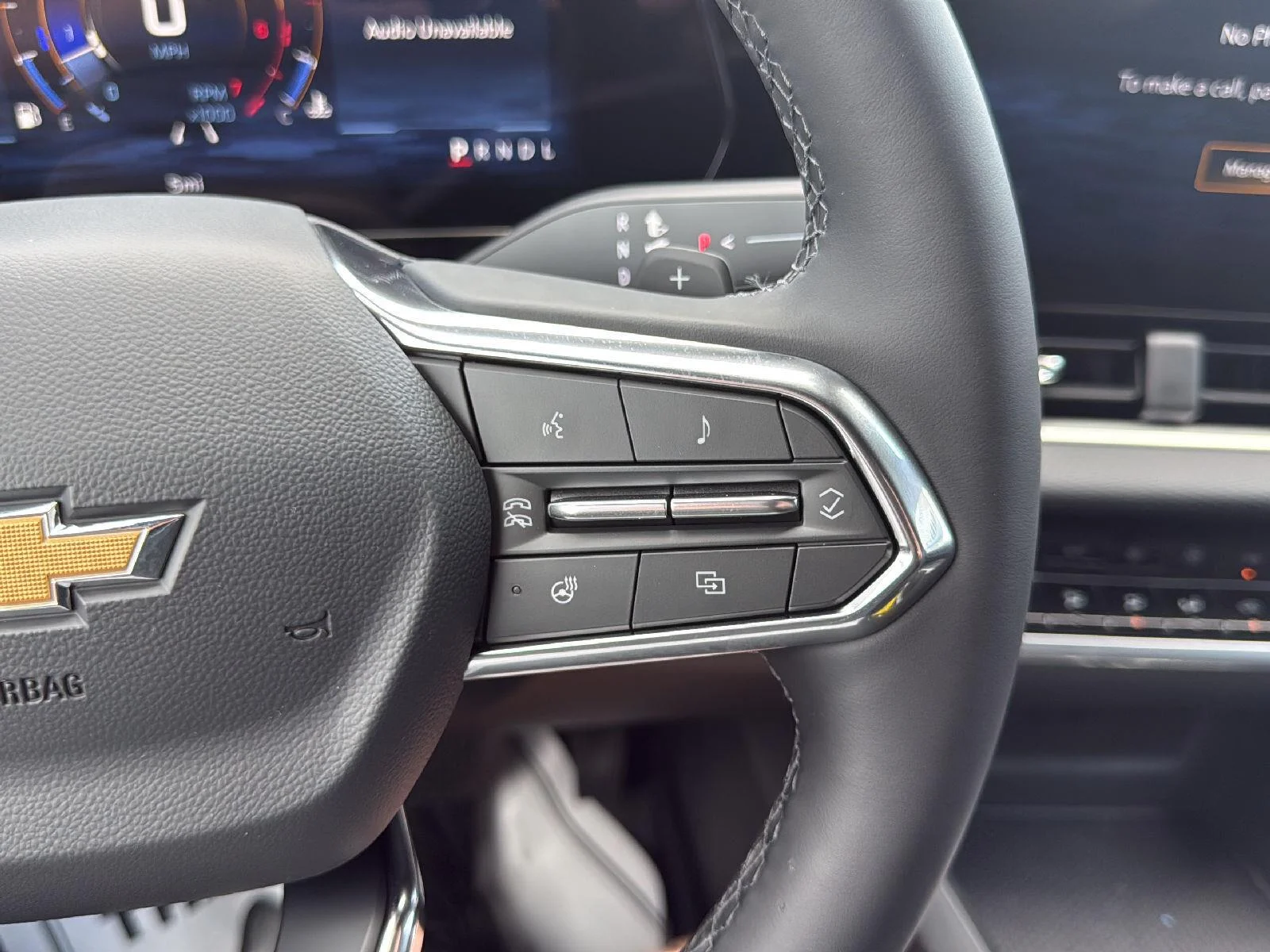 2027 Chevrolet Equinox LT - Photo 12