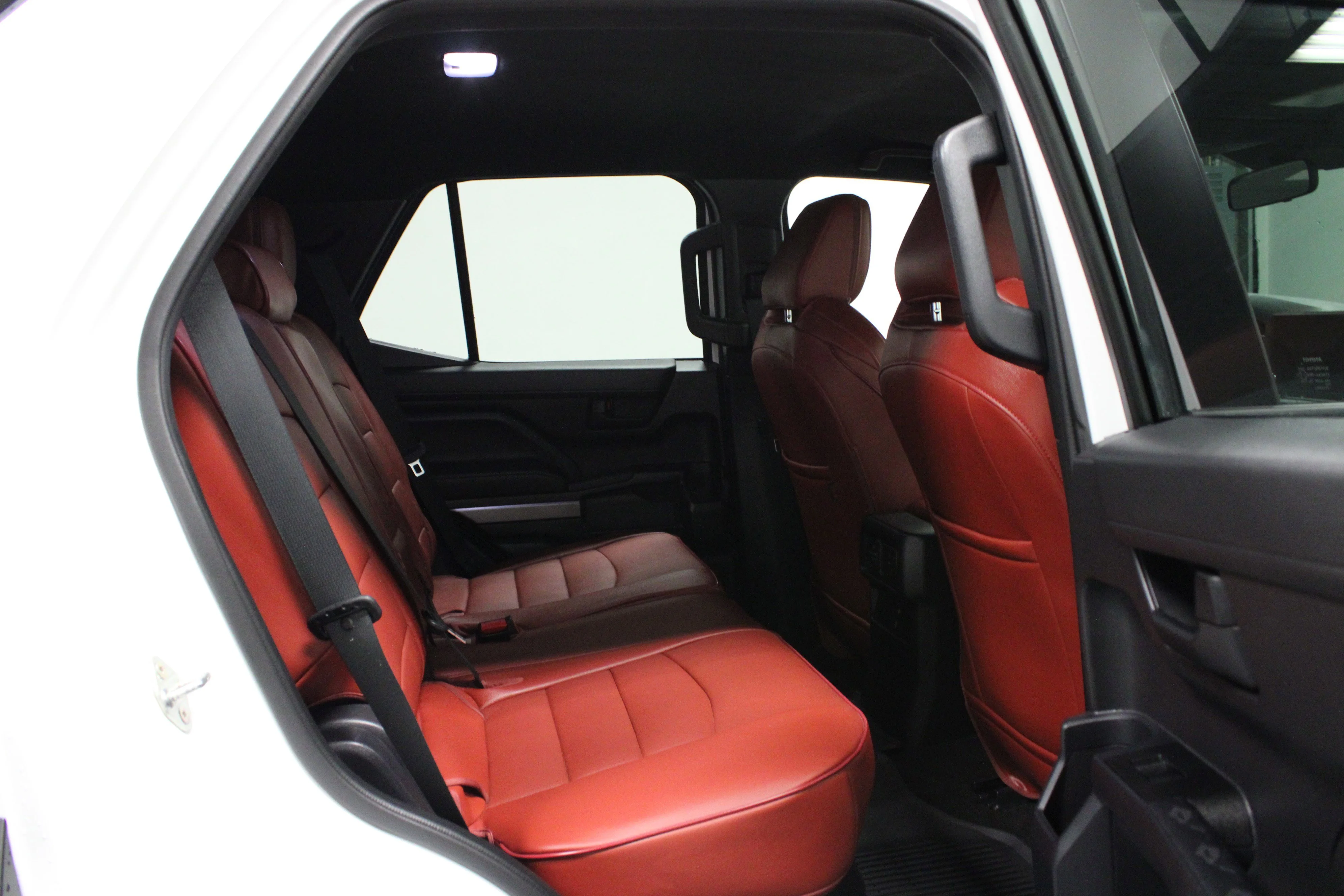 Used 2025 Ice Toyota SR5 image 15
