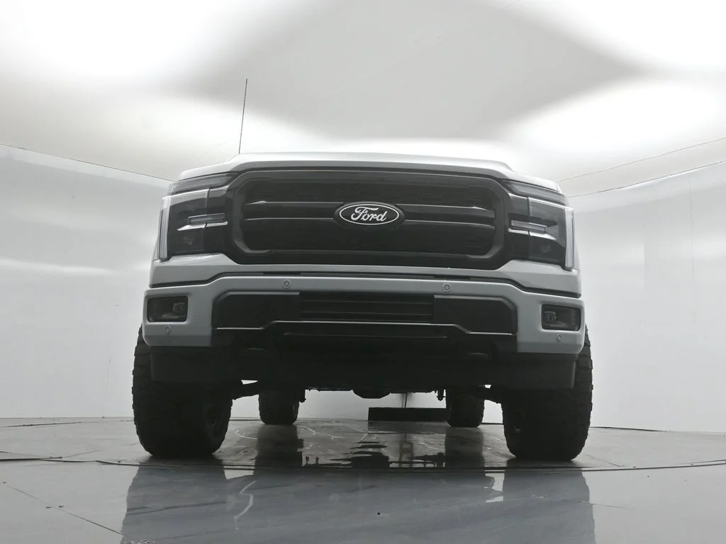 New 2026 Avalanche Ford Lariat image 45