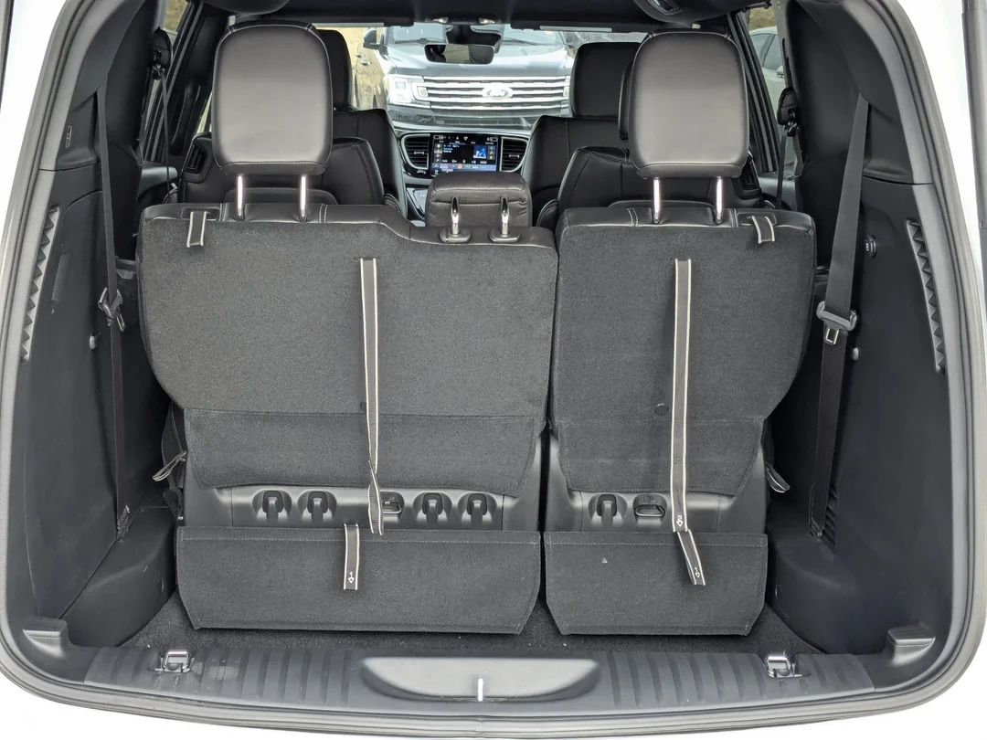 New 2026 White Chrysler SXT - - FWD - Power Liftgate - Power Sliding Doors - Leather & More! image 30