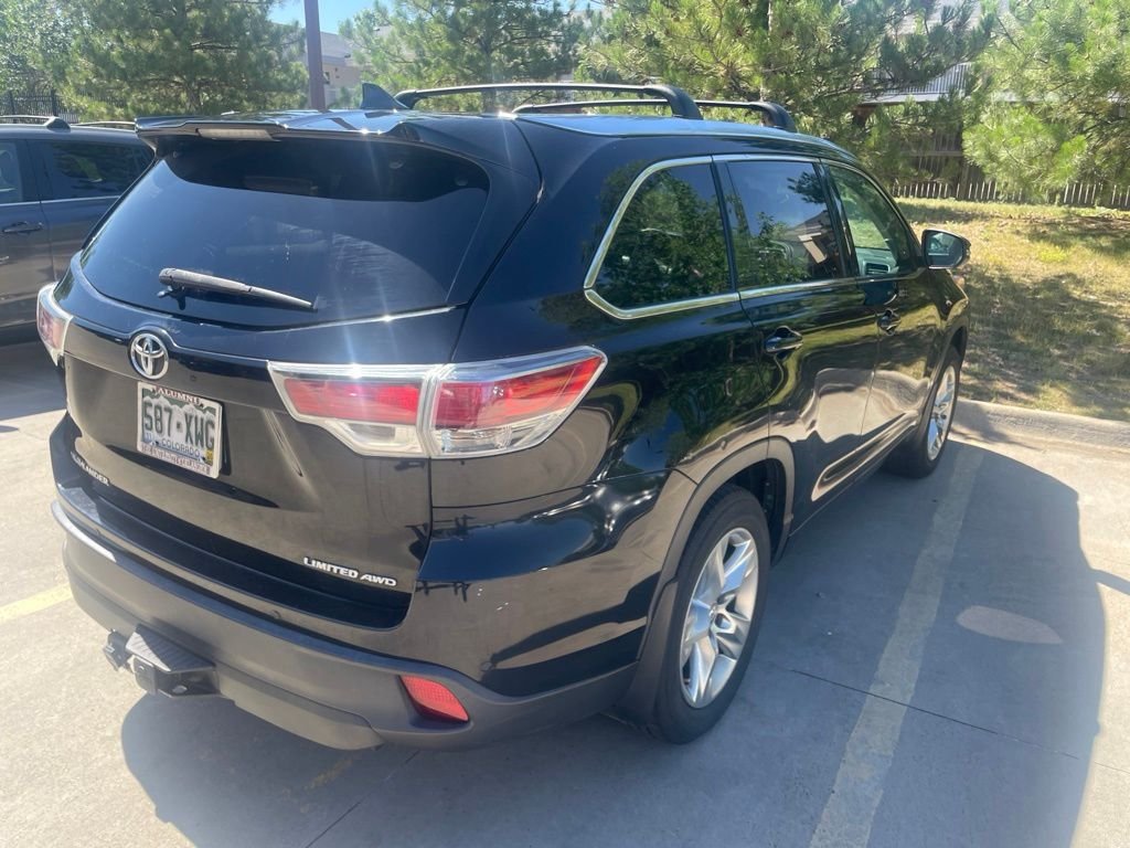 Used 2015 Black Toyota Limited image 4