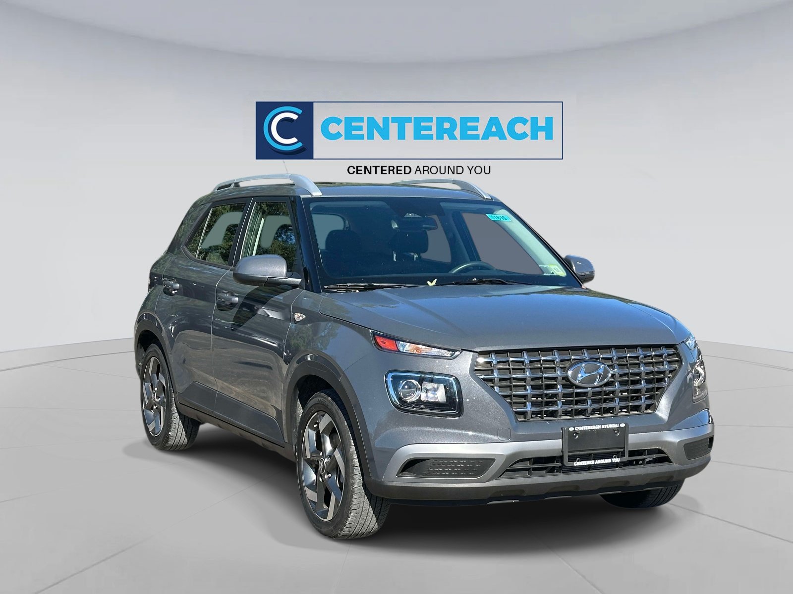 Certified Used 2023 Gray Hyundai SEL image 4
