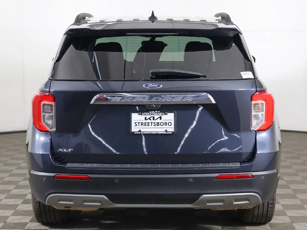 Used 2024 Blue Ford XLT image 8