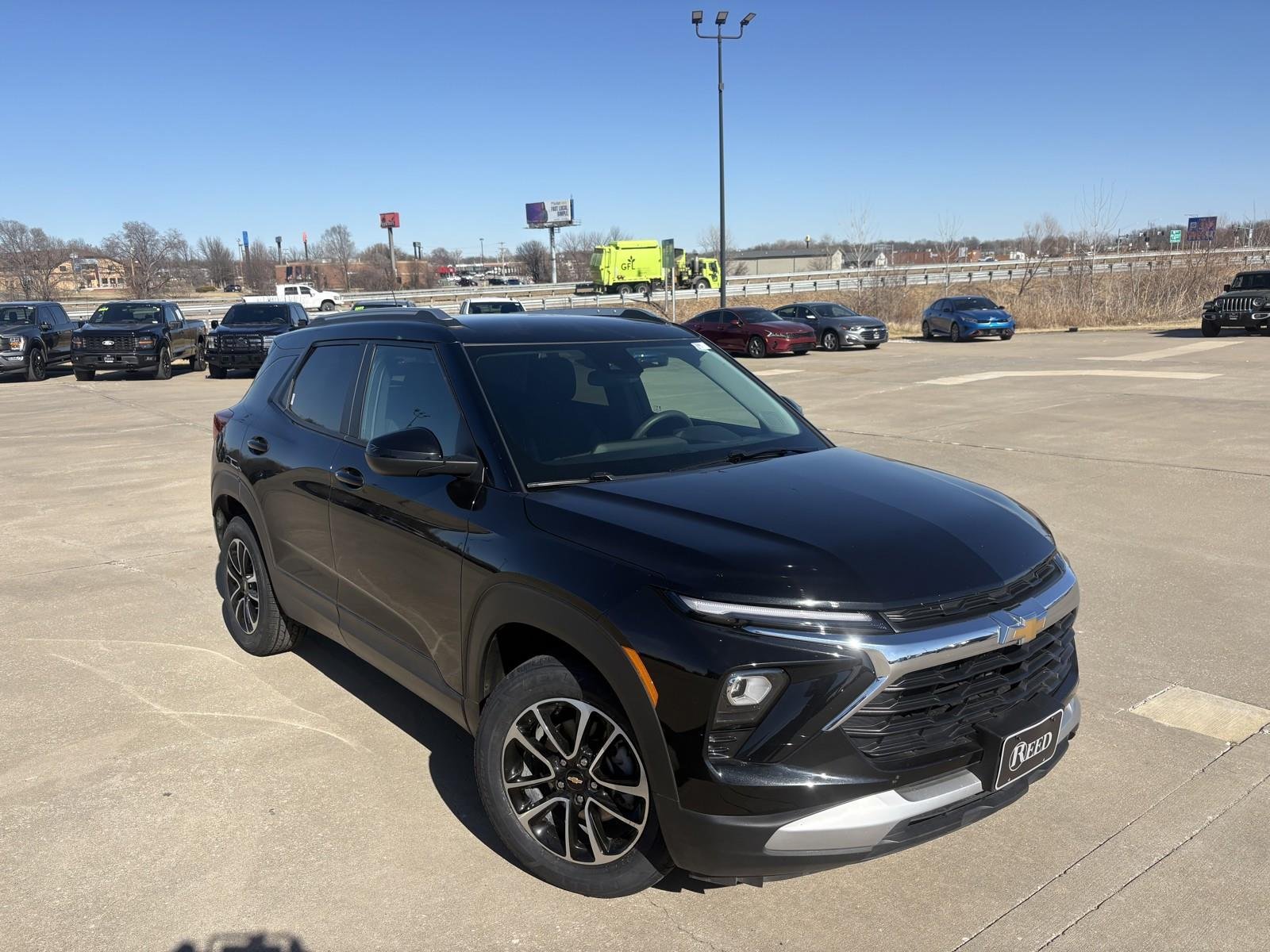 Used 2025 Chevrolet Trailblazer LT with VIN KL79MPSP5SB142251 for sale in Kansas City