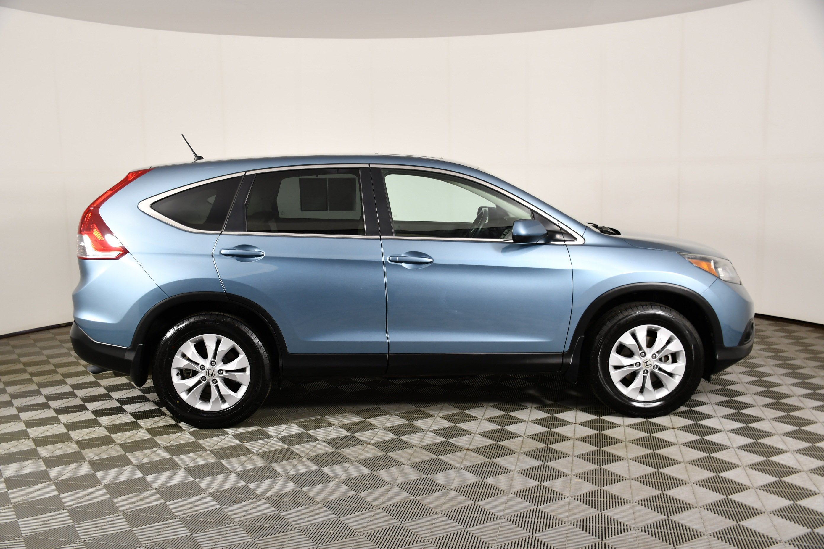 Used 2014 Blue Honda EX image 4