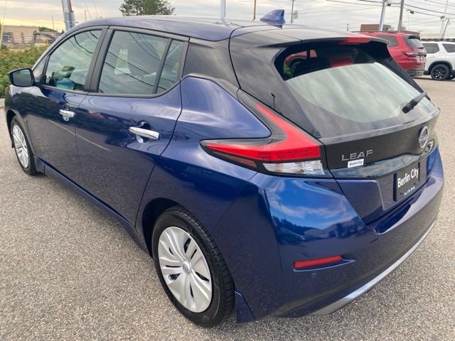 Used 2023 Deep Blue Pearl Nissan S image 33