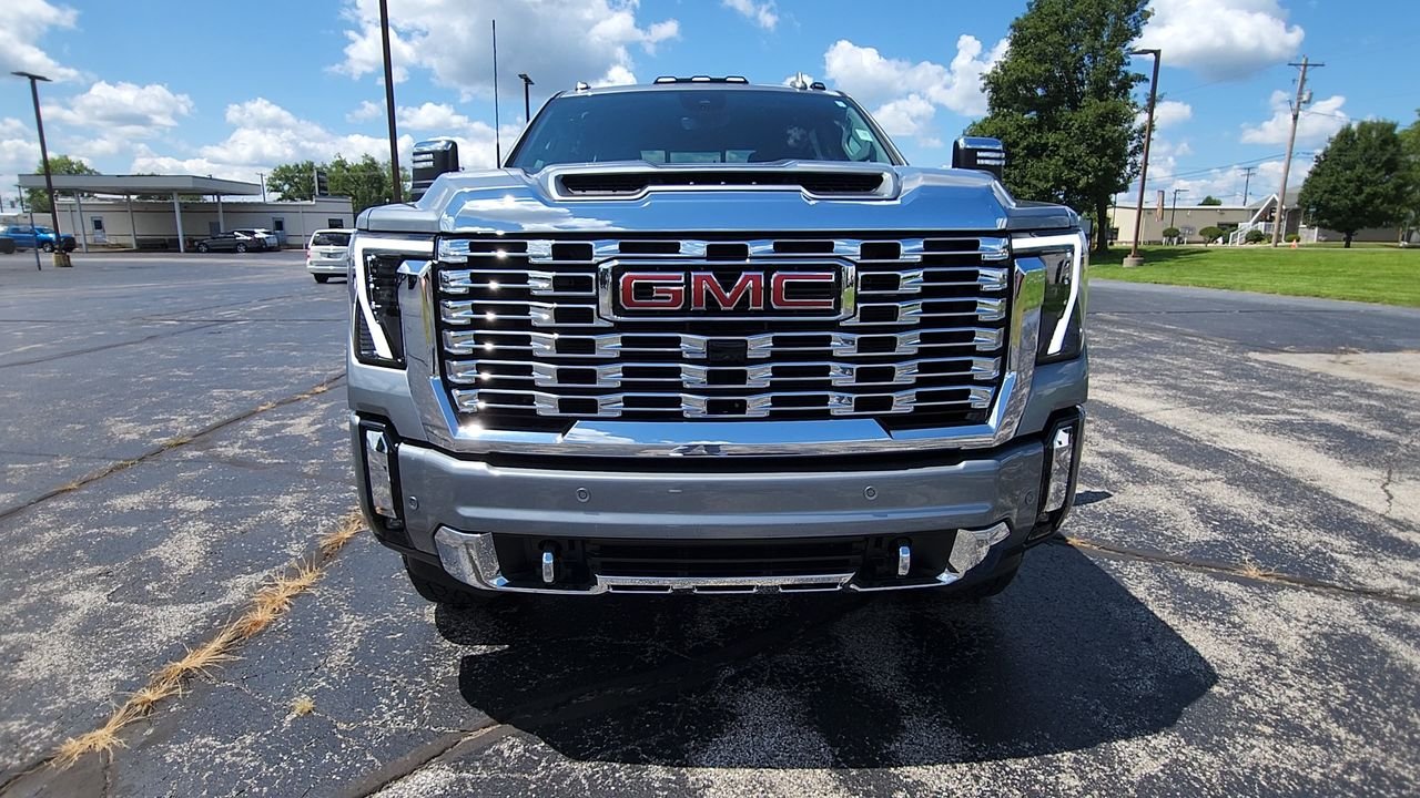 Used 2024 Sterling Metallic GMC Denali image 3