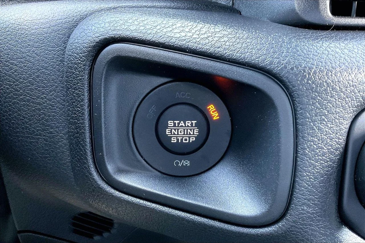 New 2026 Reign Jeep Sport S image 15