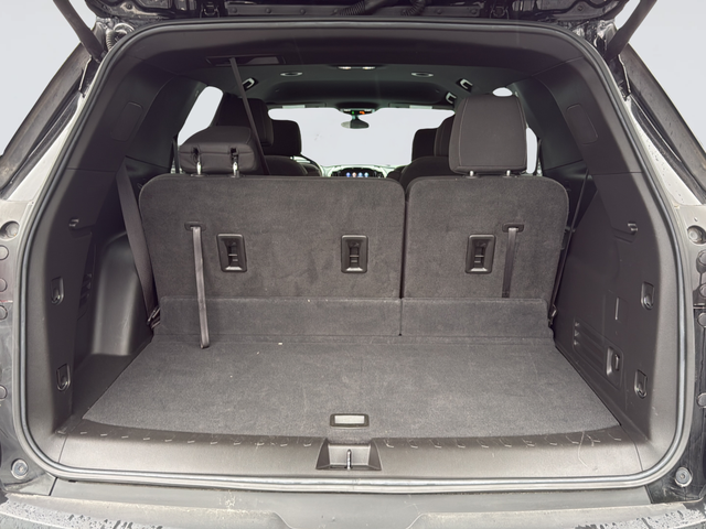 Used 2022 Black Chevrolet LT image 35