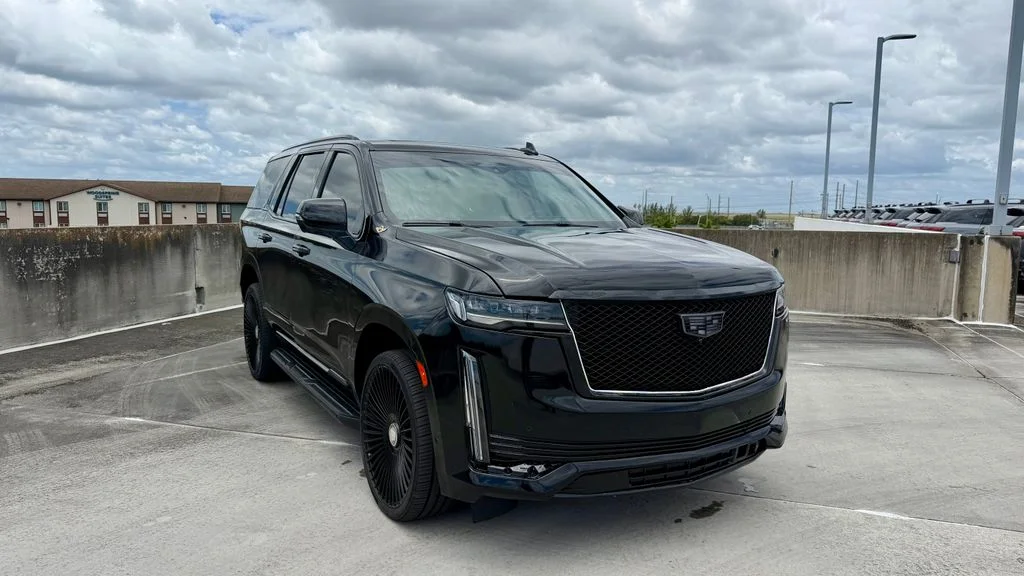 Used 2023 Black Cadillac Sport image 3