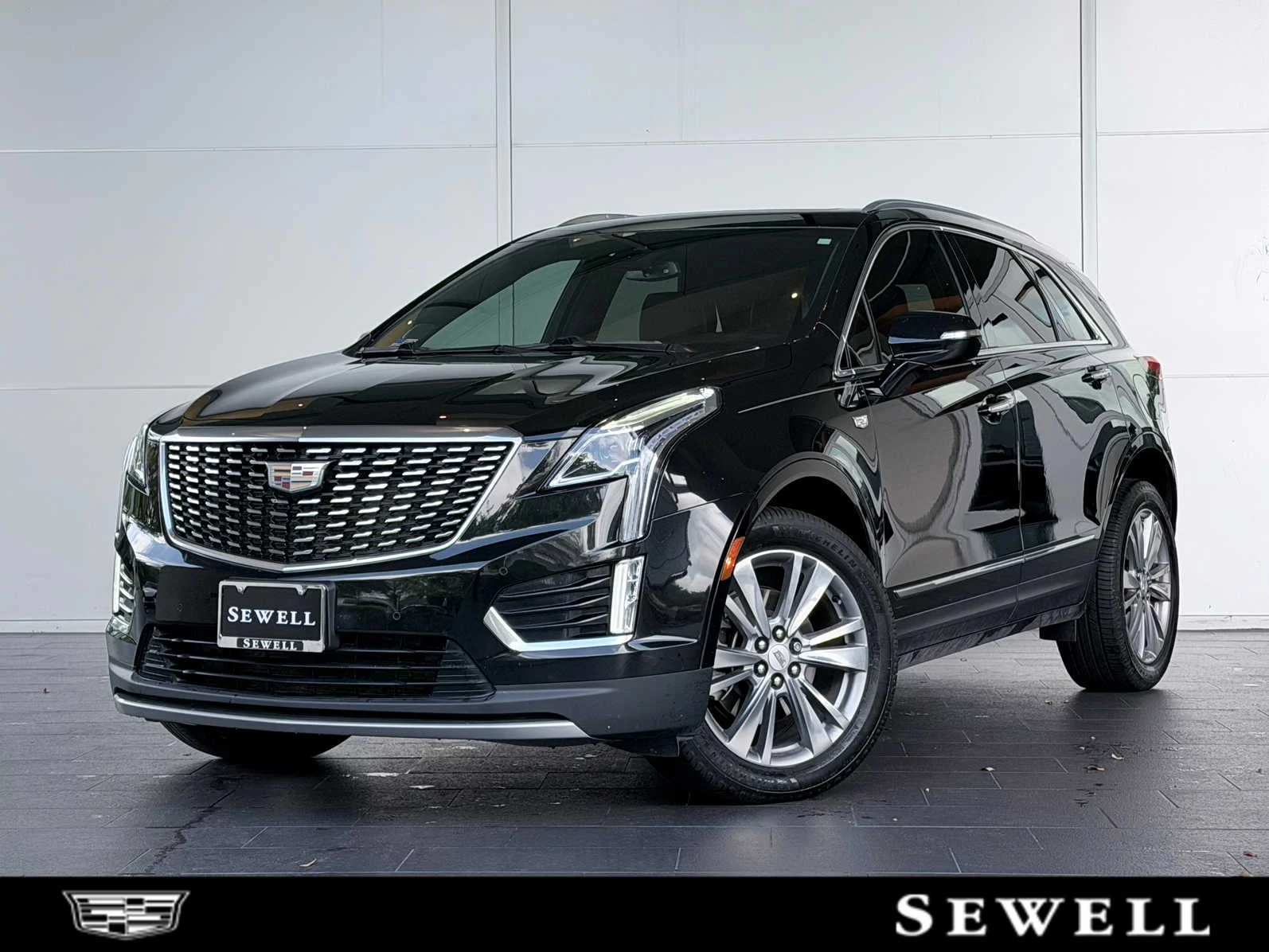 2024 Cadillac XT5 FWD Premium Luxury's photo