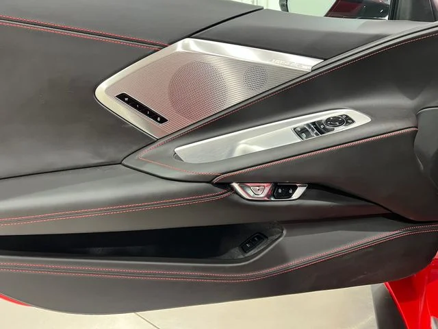 2023 Chevrolet Corvette 3LT - Photo 10