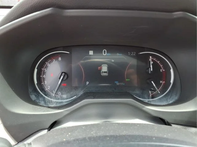 Used 2025 Silver Toyota XLE image 23