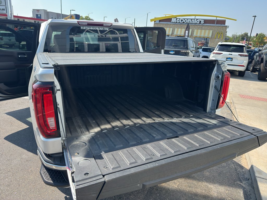 Used 2021 Quicksilver Metallic GMC SLT image 18