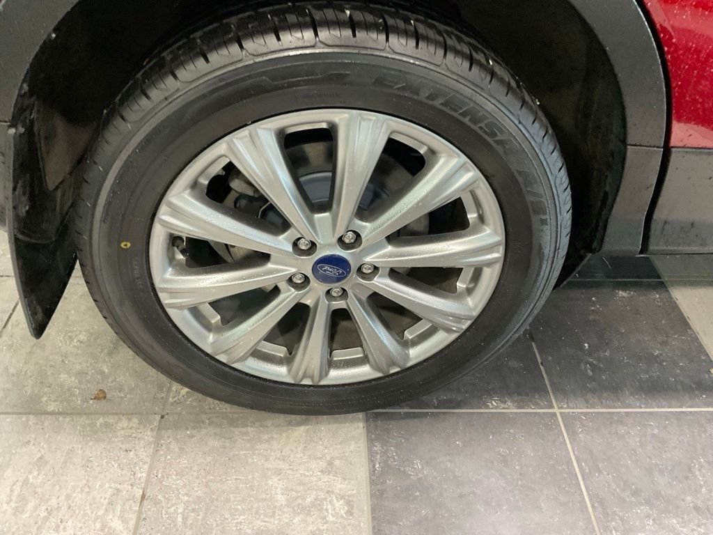 Used 2017 Red Ford Titanium image 7