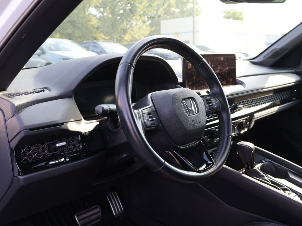 Used 2023  Honda Sport-L image 9