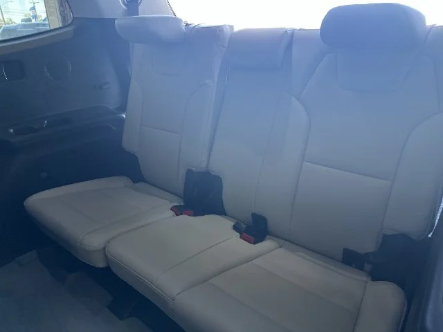 Certified Used 2021 White Kia SX image 35
