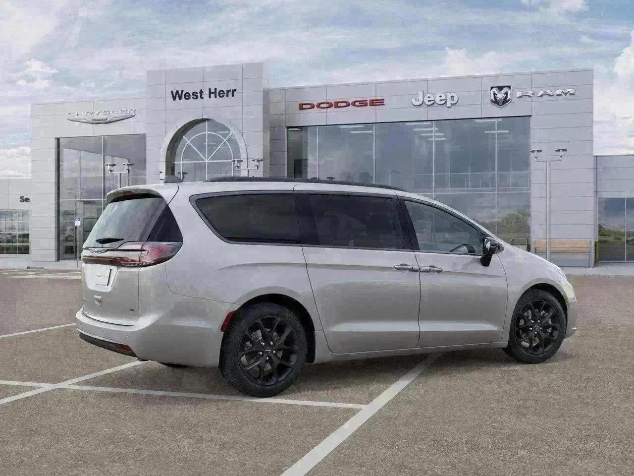 2026 Chrysler Pacifica Select - Photo 32
