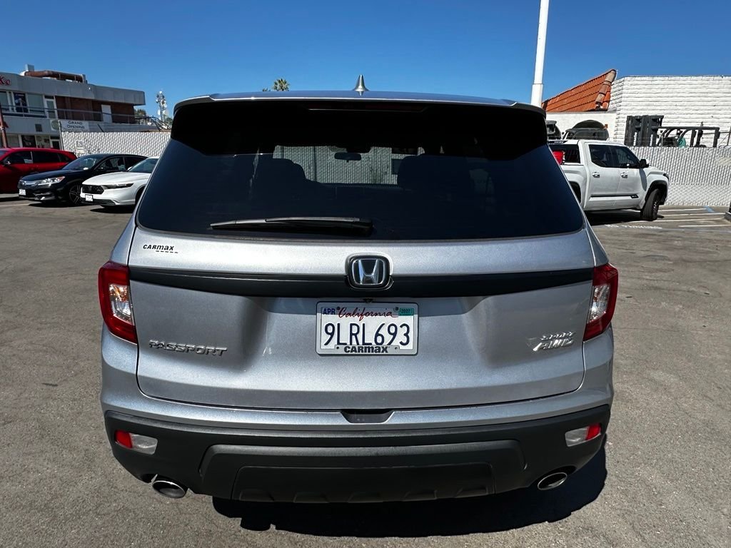 Used 2019  Honda Sport image 7