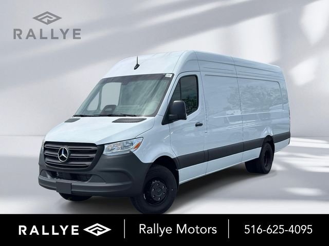 2026 Mercedes-Benz Sprinter 3500 170 Ext WB HO High Roof's photo